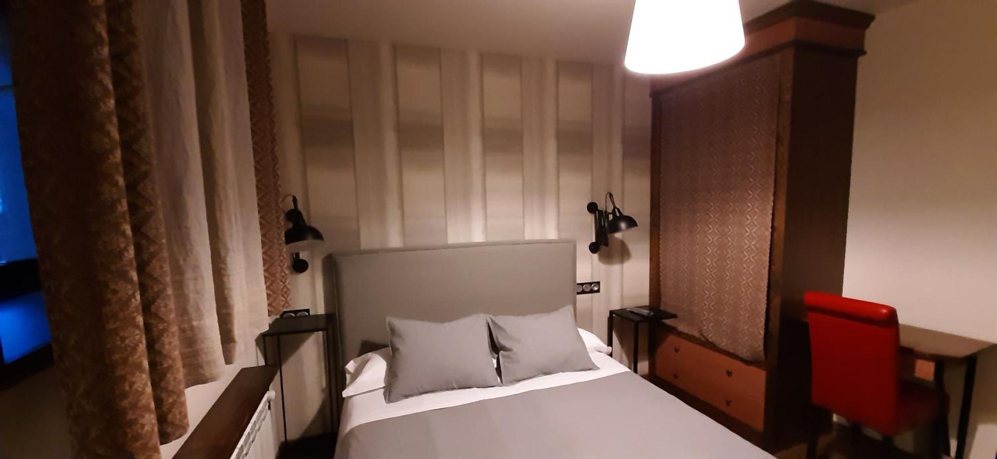 トルラ アルベルゲ モンテ ペルディドホステル 部屋 写真